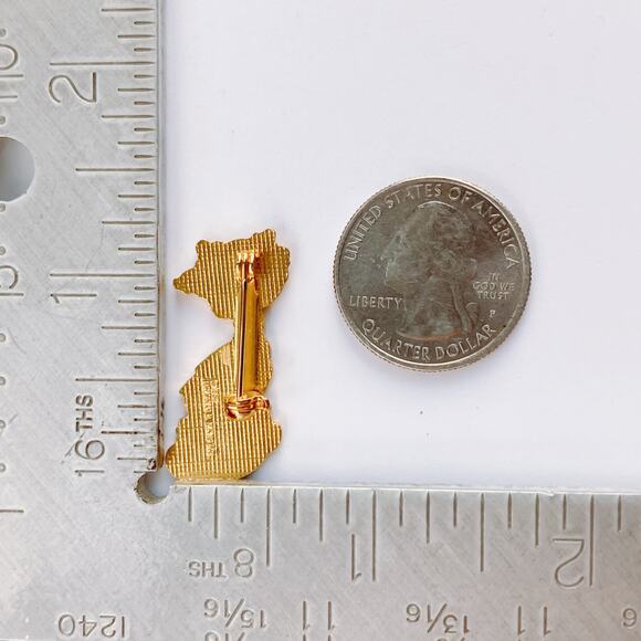 VTG Precious Moments Signed Enamel Lapel Pin 80s Storybook Girl Gold Tone Brooch - Picture 8 of 10